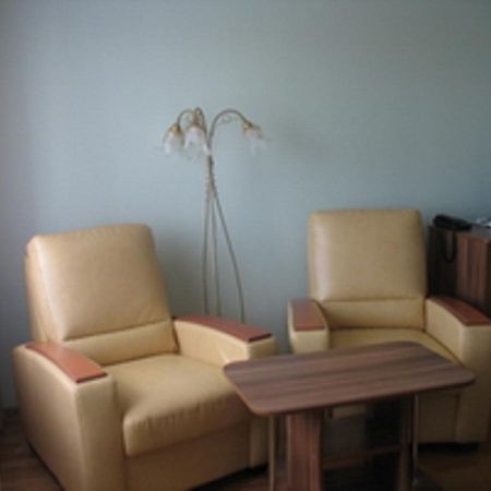 Hotel Lida Bagian luar foto
